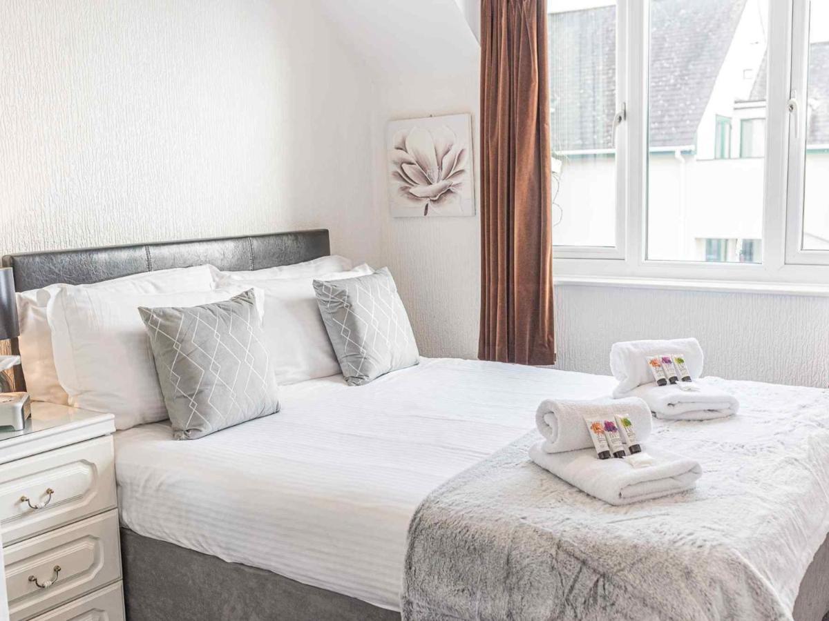 Pass The Keys Comfortable 3 Bed In Central Bowness With Parking Windermere Exteriér fotografie