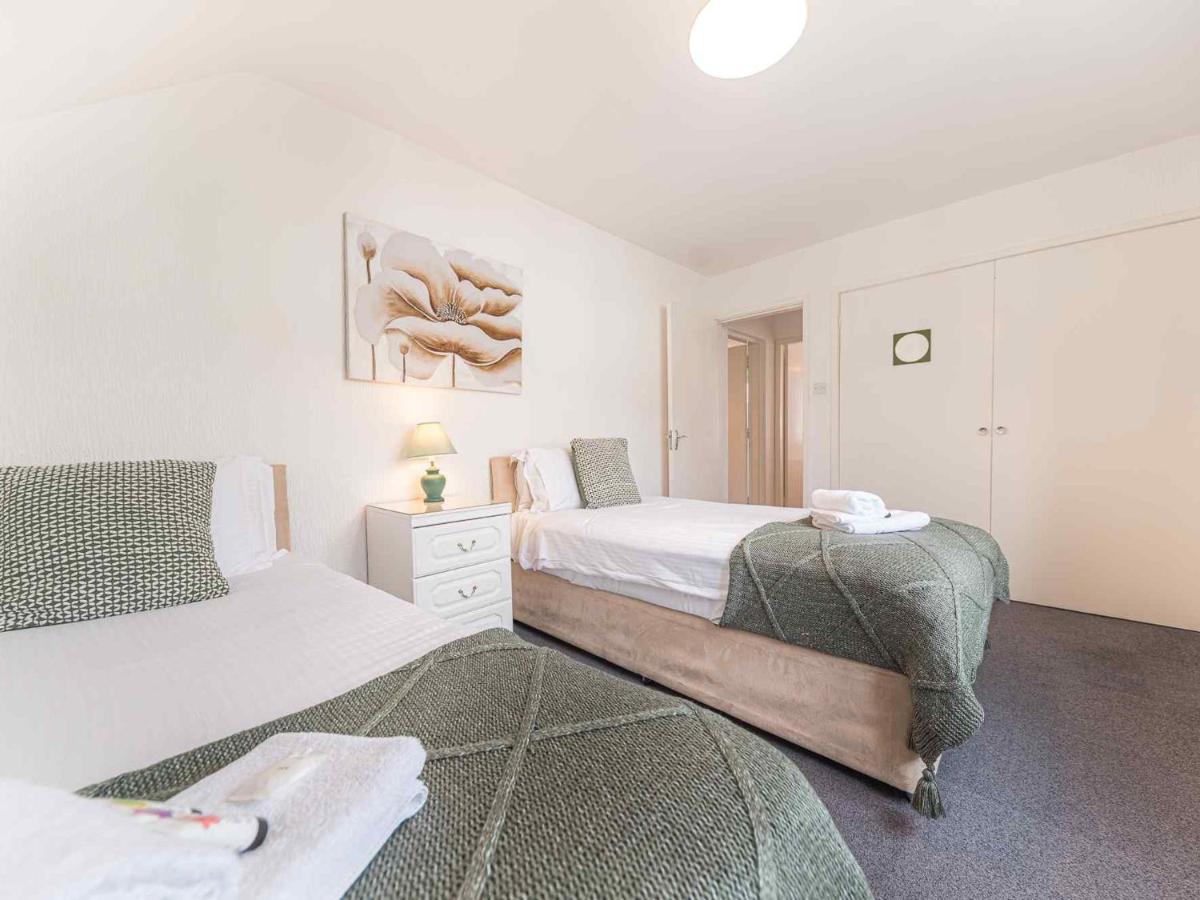 Pass The Keys Comfortable 3 Bed In Central Bowness With Parking Windermere Exteriér fotografie